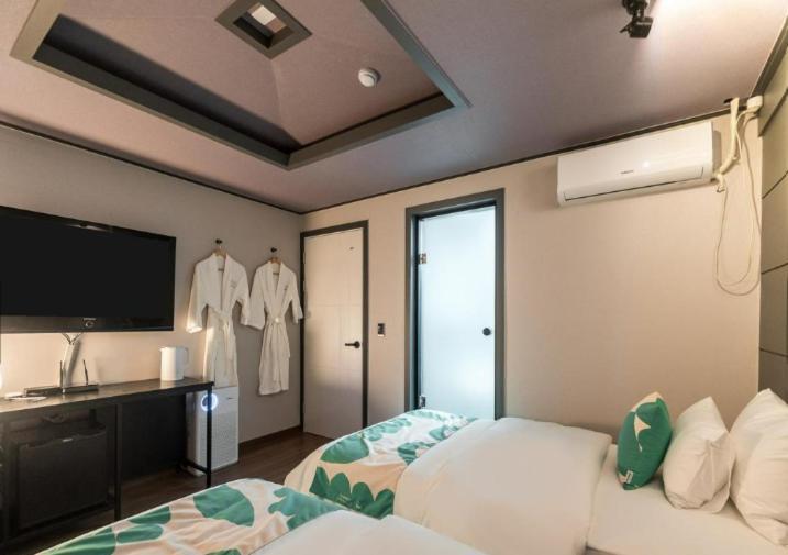 By Ths Valentine Hotel Incheon Siheung Eksteriør billede